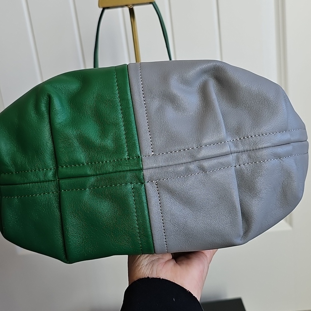 Coach 2020 Bea Tote In Colorblock Green And Gray Like New! - Picture 7 of 15
